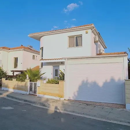 Passion Villa Perivolia